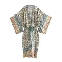 Kimono Bohème Fleuri Manches Chauve-Souris