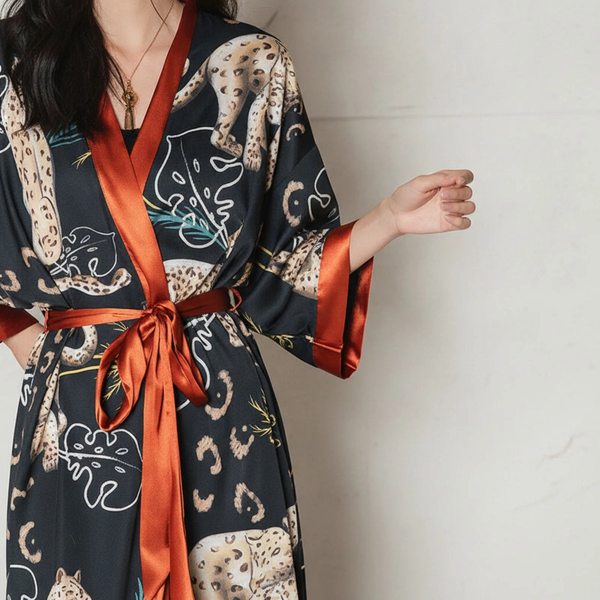 Robe Kimono Longue Soie Satinée Daiwor Kout
