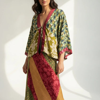 Ensemble Bohème Chic Floral Kimono & Jupe Mi-Longue