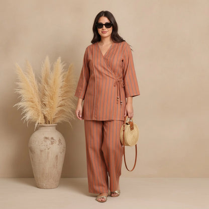 Ensemble Chic Femme : Chemise Kimono Col V & Pantalon Rayé